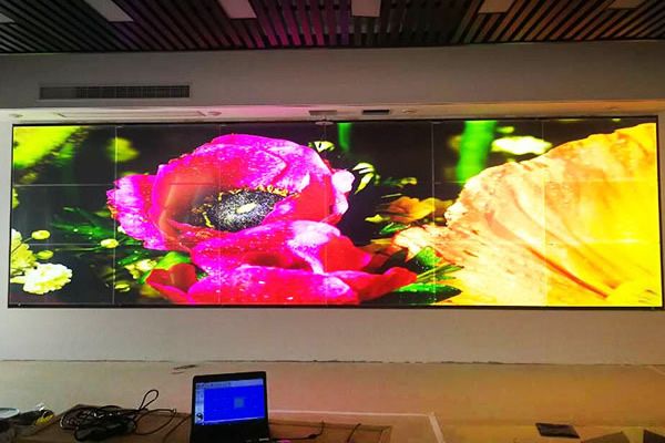 无缝拼接屏传递品牌内涵与文化