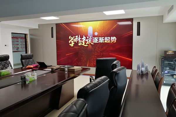 无缝拼接屏与0.88mm液晶拼接屏哪款显示效果更好？