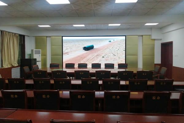 P2室内LED显示屏-广州某大学