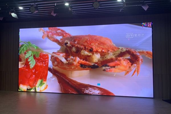 LED显示屏和液晶拼接屏有哪些不同