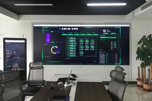 会议大屏选择液晶拼接屏好，还是会议平板好？