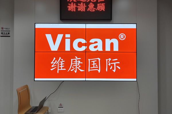 为什么3.5mm拼接屏在安装后，它的实际拼缝在4mm以上