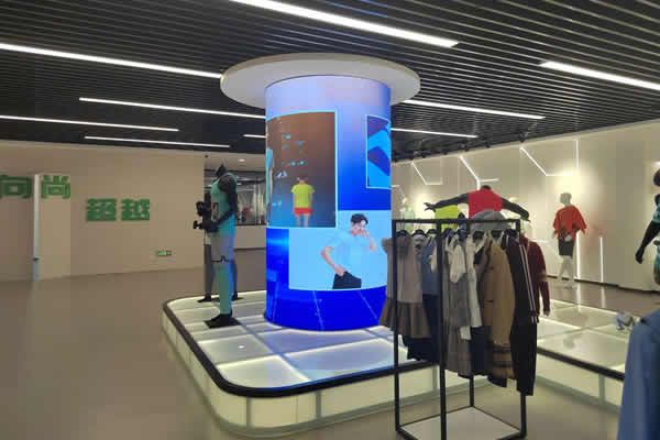 佛山市某品牌体验店 - 弧形、圆柱LED显示屏