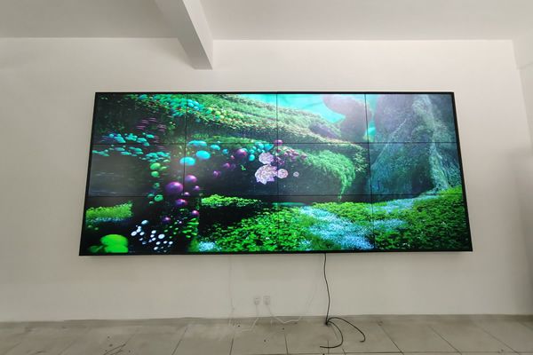 监控拼接屏怎么设置分屏显示的？