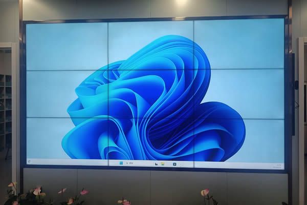 会议室使用液晶拼接屏好，还是LED显示屏好？