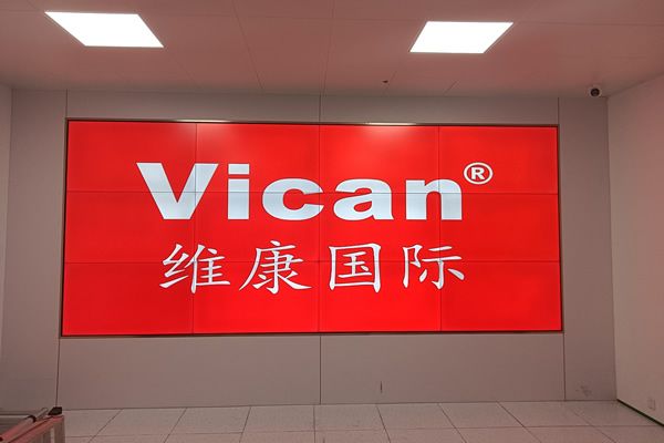 拼接屏是怎么实现点对点拼接显示的？拼接屏点对点显示解决方案