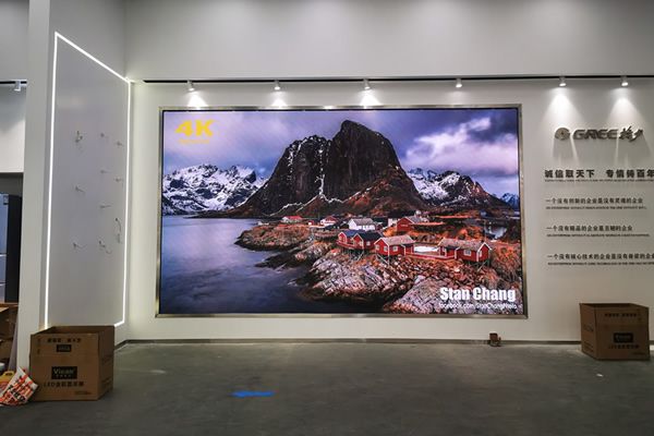 直播背景显示大屏哪种好？