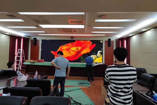 会议室大屏尺寸要多大合适？