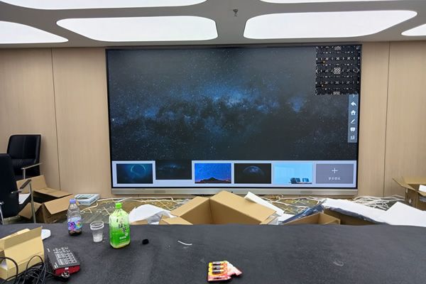 LED显示屏多少钱一平米