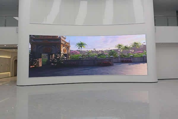 常见的商场LED显示屏有哪些，如如何选择？