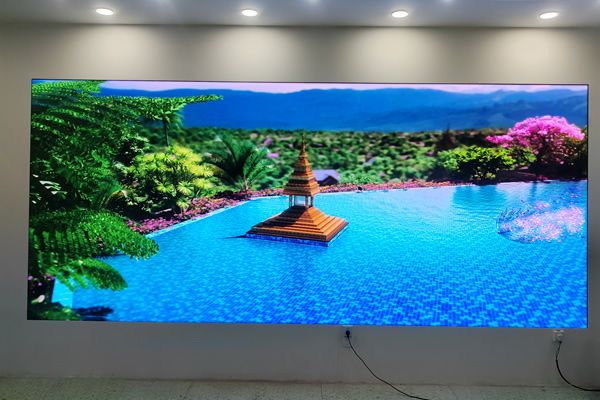 室内大屏用液晶拼接屏好，还是LED显示屏好？