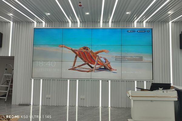 液晶拼接屏装完后拼缝变大了是怎么回事？