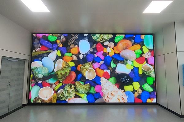 会议室LED大屏尺寸做多大合适，用哪种型号好？