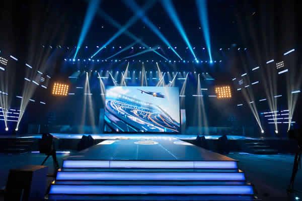 大型舞台 LED 显示屏幕解决方案设计