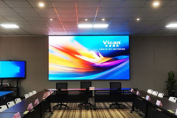 预算有限？专家教你选高性价比 LED 屏